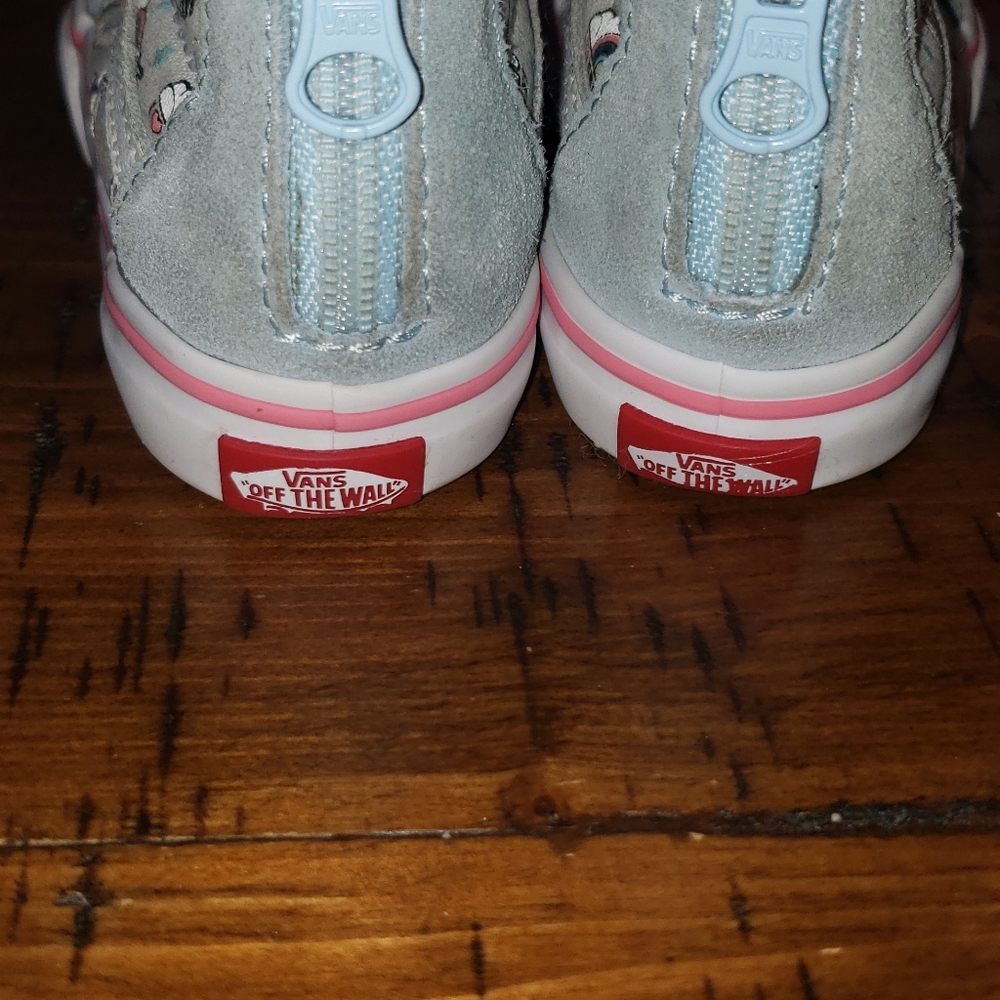 Toddler Size 6 Vans